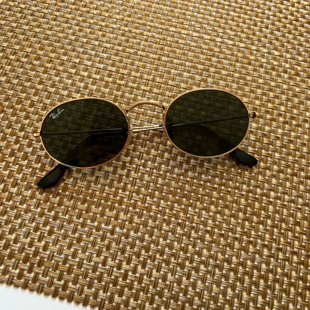 Ray-Ban sunglasses. Worn only a handful of times. Perfect condition